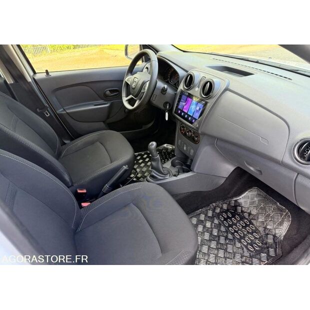 2020 Dacia SANDERO-48200674