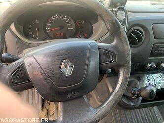 2011-renault-master-1468272-48200759