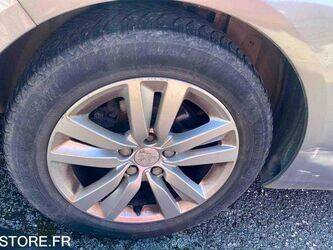 2015-peugeot-308-1468275-48200829