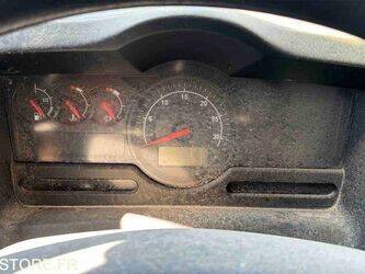 renault-midlum-1468276-48200882