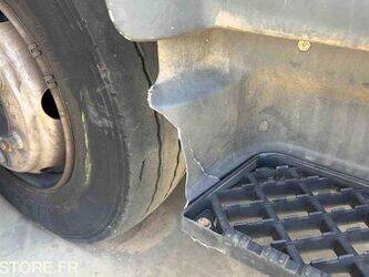 renault-midlum-1468276-48200902