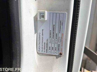 renault-midlum-1468276-48200912