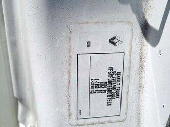 2018-renault-master-1468280-48201085