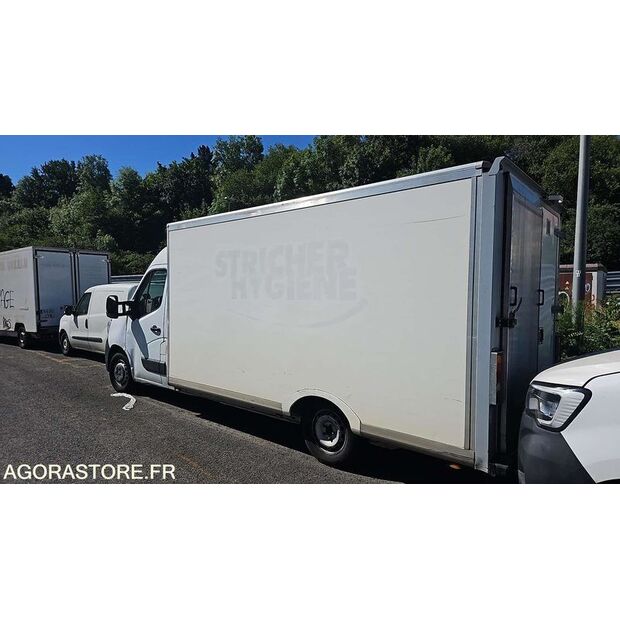 Renault Master-48201128