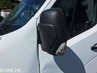 renault-master-1468281-48201129