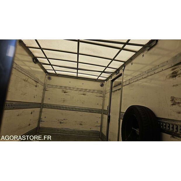 Renault Master-48201135