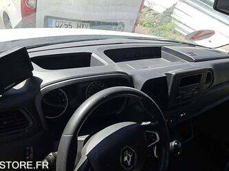 renault-master-1468281-48201137
