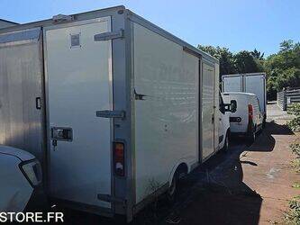 renault-master-1468281-48201147