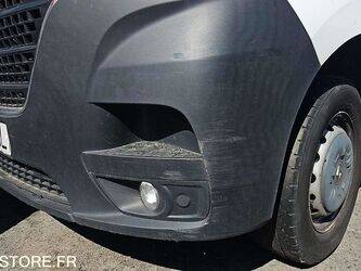 renault-master-1468281-48201150