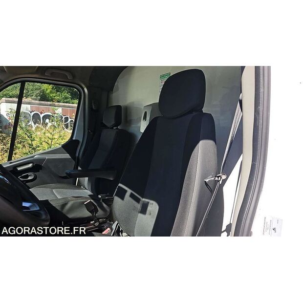 Renault Master-48201157