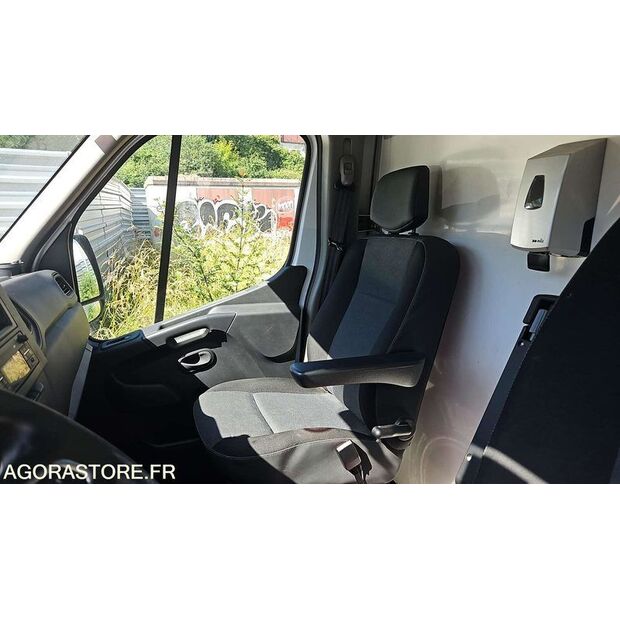 Renault Master-48201159