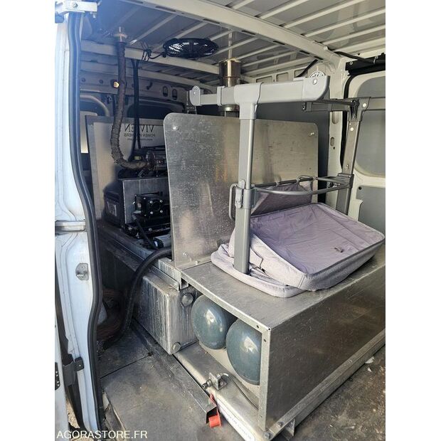 2023 Iveco 35S14N-48201345