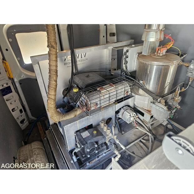 2023 Iveco 35S14N-48201346