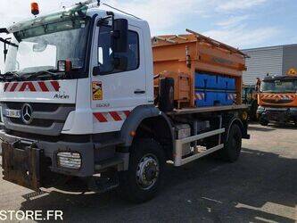 Image de 2012 Mercedes-Benz 1833