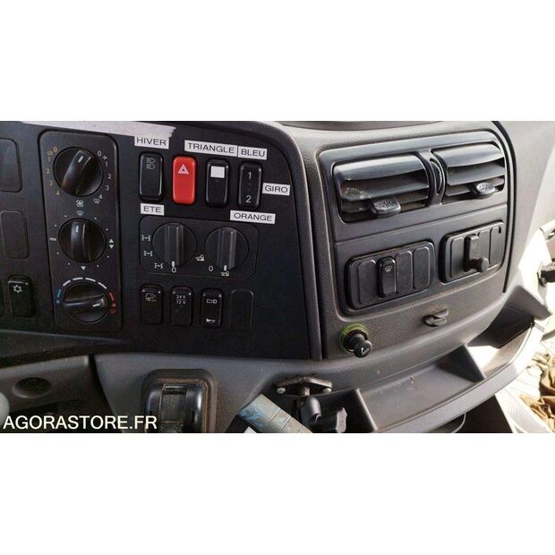 2012 Mercedes-Benz 1833-48201622