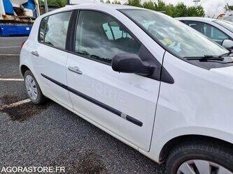 2008-renault-clio-1468298-48201963