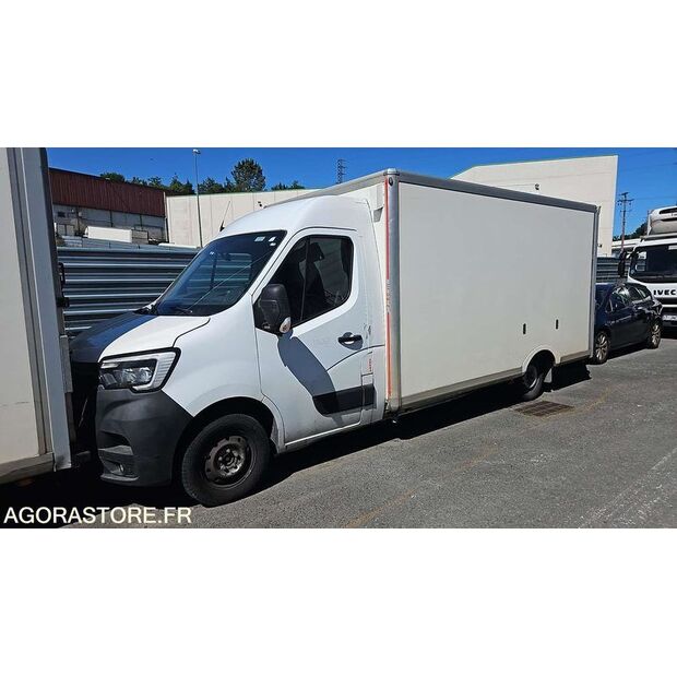 2020 Renault Master-48202094