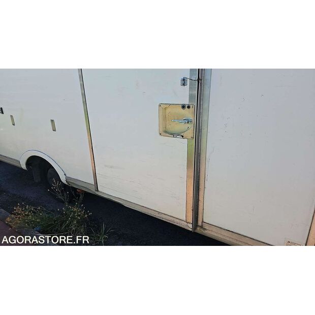 2020 Renault Master-48202109