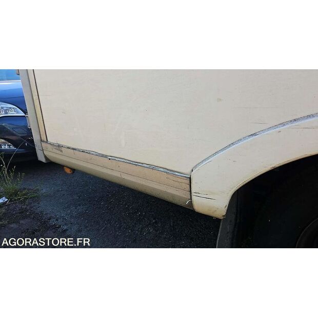 2020 Renault Master-48202114