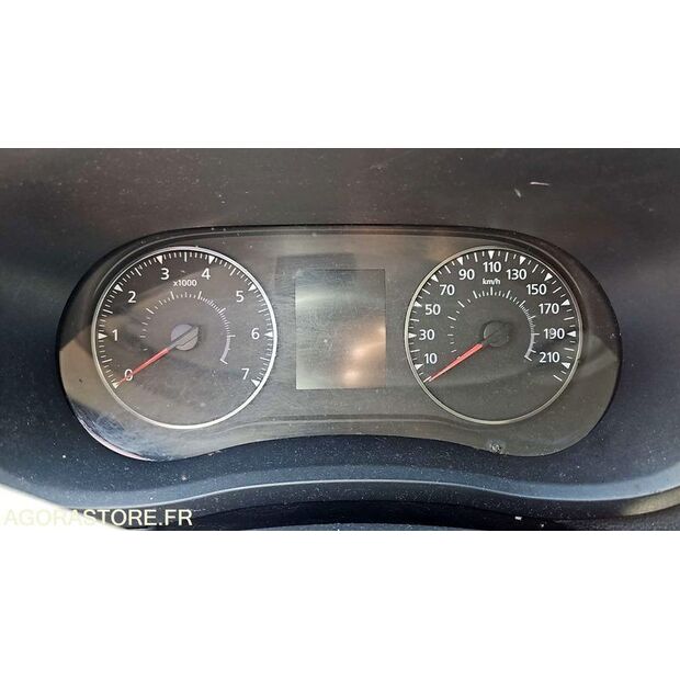 2020 Renault Master-48202137