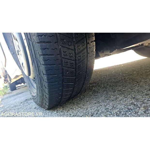 2020 Renault Master-48202146