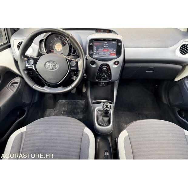 2020 تويوتا AYGO-48202206