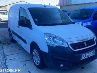 2017-peugeot-partner-1468309-48202325
