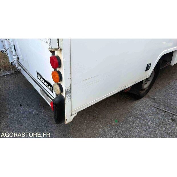 Renault Master-48202516