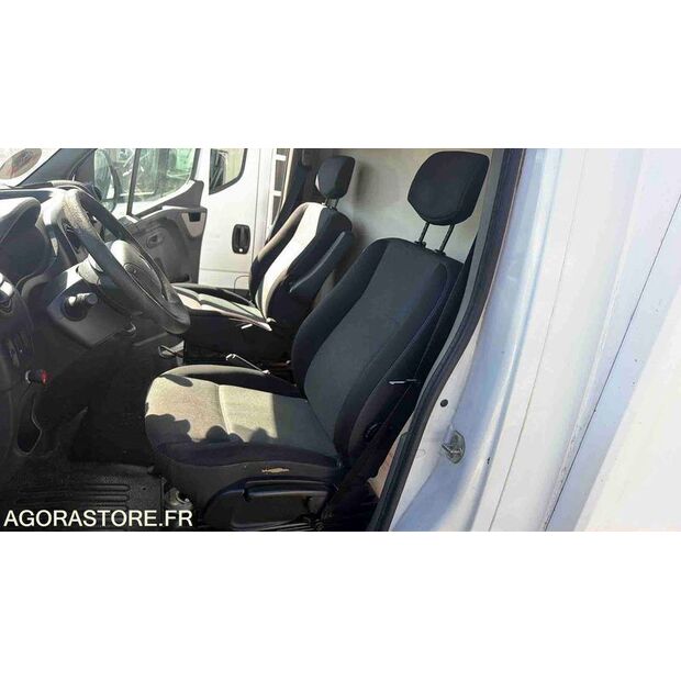 Renault Master-48202520