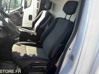 renault-master-1468316-48202520