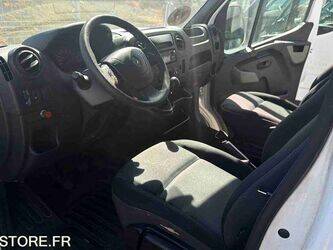 renault-master-1468316-48202522