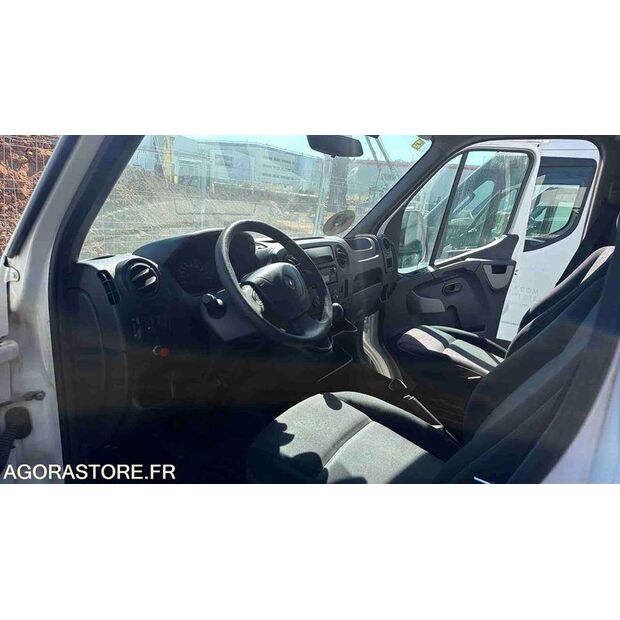 Renault Master-48202523