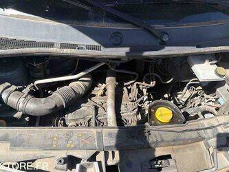 renault-master-1468316-48202550