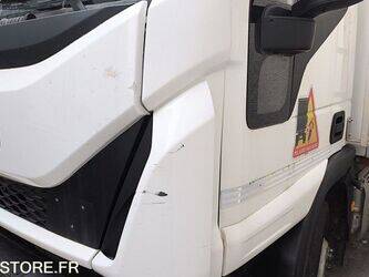 2016-iveco-1468317-48202581