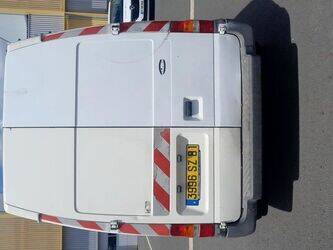 2006-ford-transit-1468335-48203380