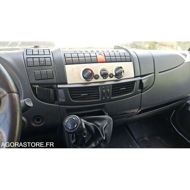 2015 Iveco Eurocargo-48203522