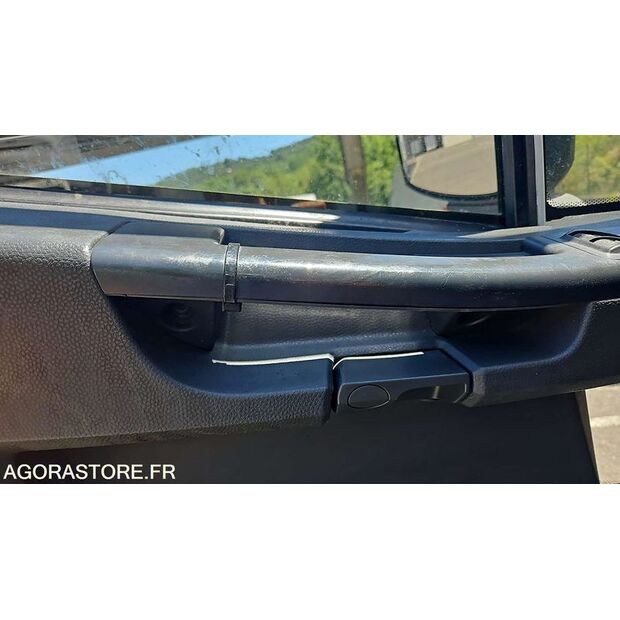 2015 Iveco Eurocargo-48203531