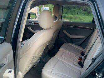 2011-audi-q5-1468345-48203858