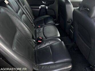2011-volvo-xc90-48203906