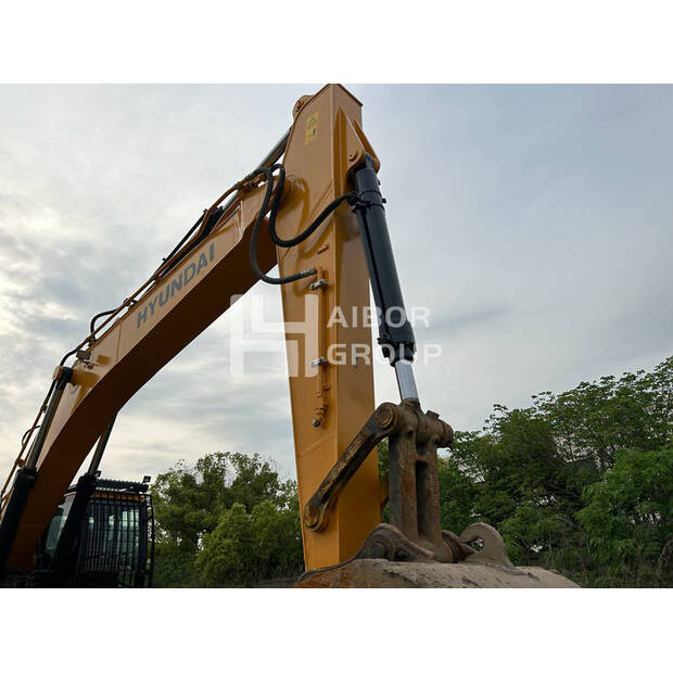 2020 هيونداي 520L-9VS-48206034