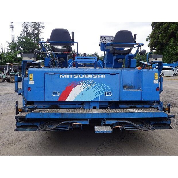 2007 MITSUBISHI MF61D-48206666