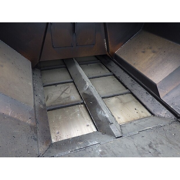 2007 MITSUBISHI MF61D-48206671