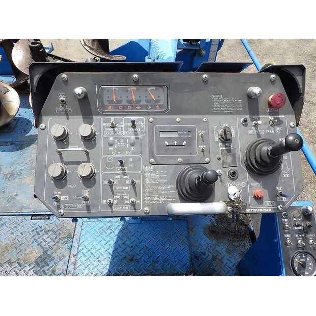 2007 MITSUBISHI MF61D-48206702