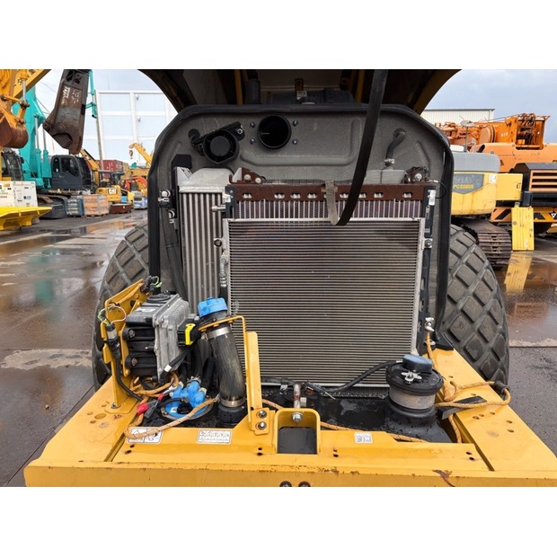 2017 Caterpillar CS56B-48206753