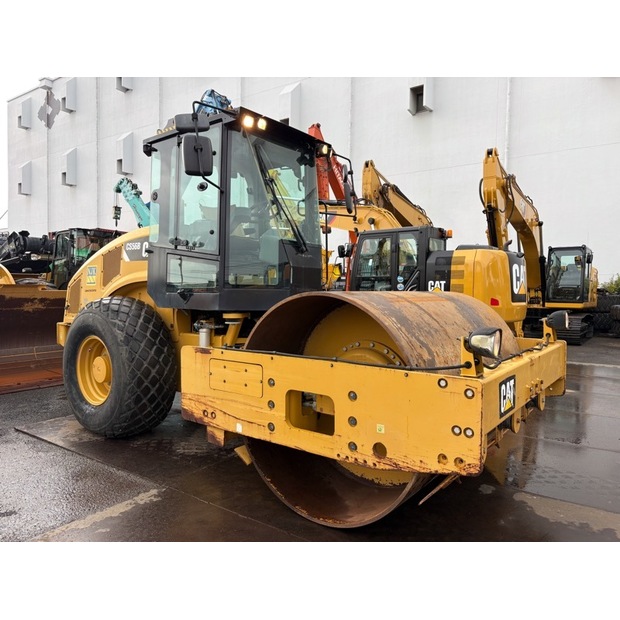 2017 Caterpillar CS56B-48206772