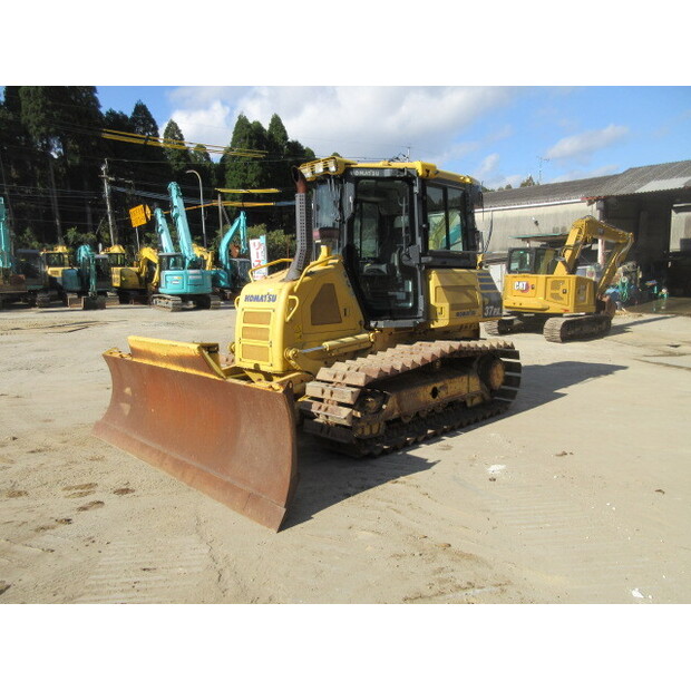 2016 Komatsu D37PX-23-48206901