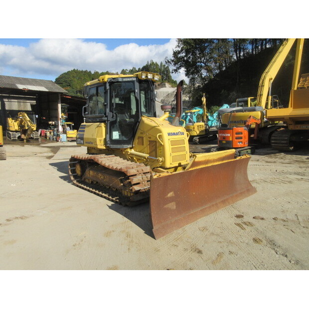2016 Komatsu D37PX-23-48206903