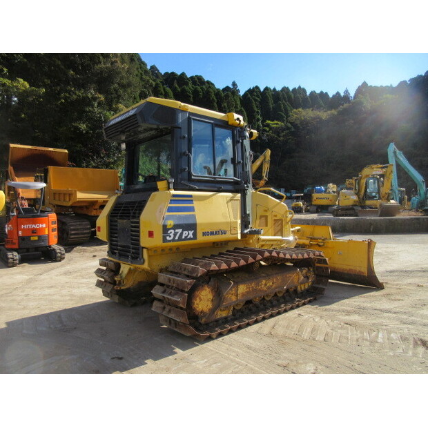 2016 Komatsu D37PX-23-48206904
