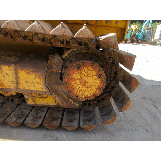 2016 Komatsu D37PX-23-48206908