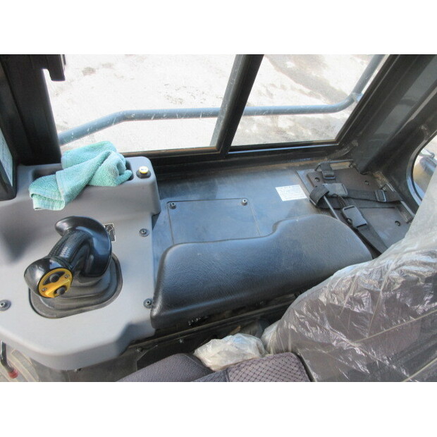 2014 Komatsu D37PX-23-48206940
